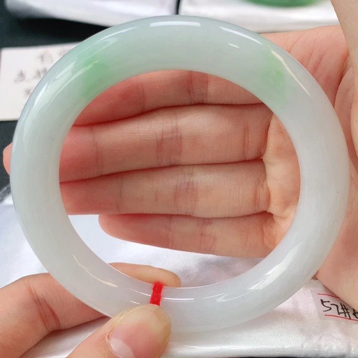 未镶嵌手镯翡翠翡翠手镯57圆