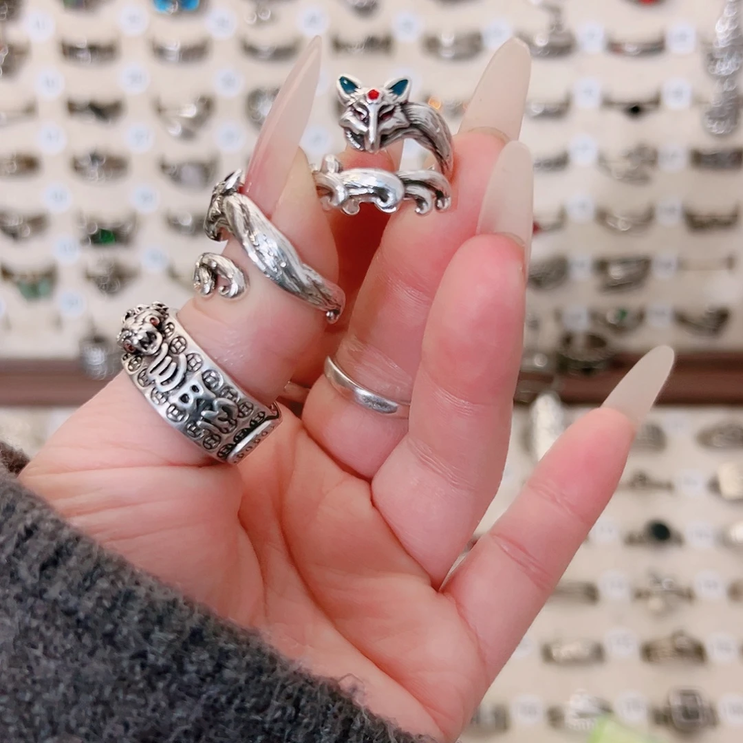 铜合金上开口九尾狐