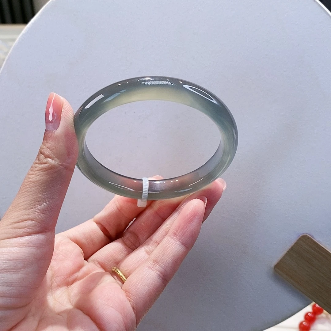 手镯玛瑙/玉髓未镶嵌58.7