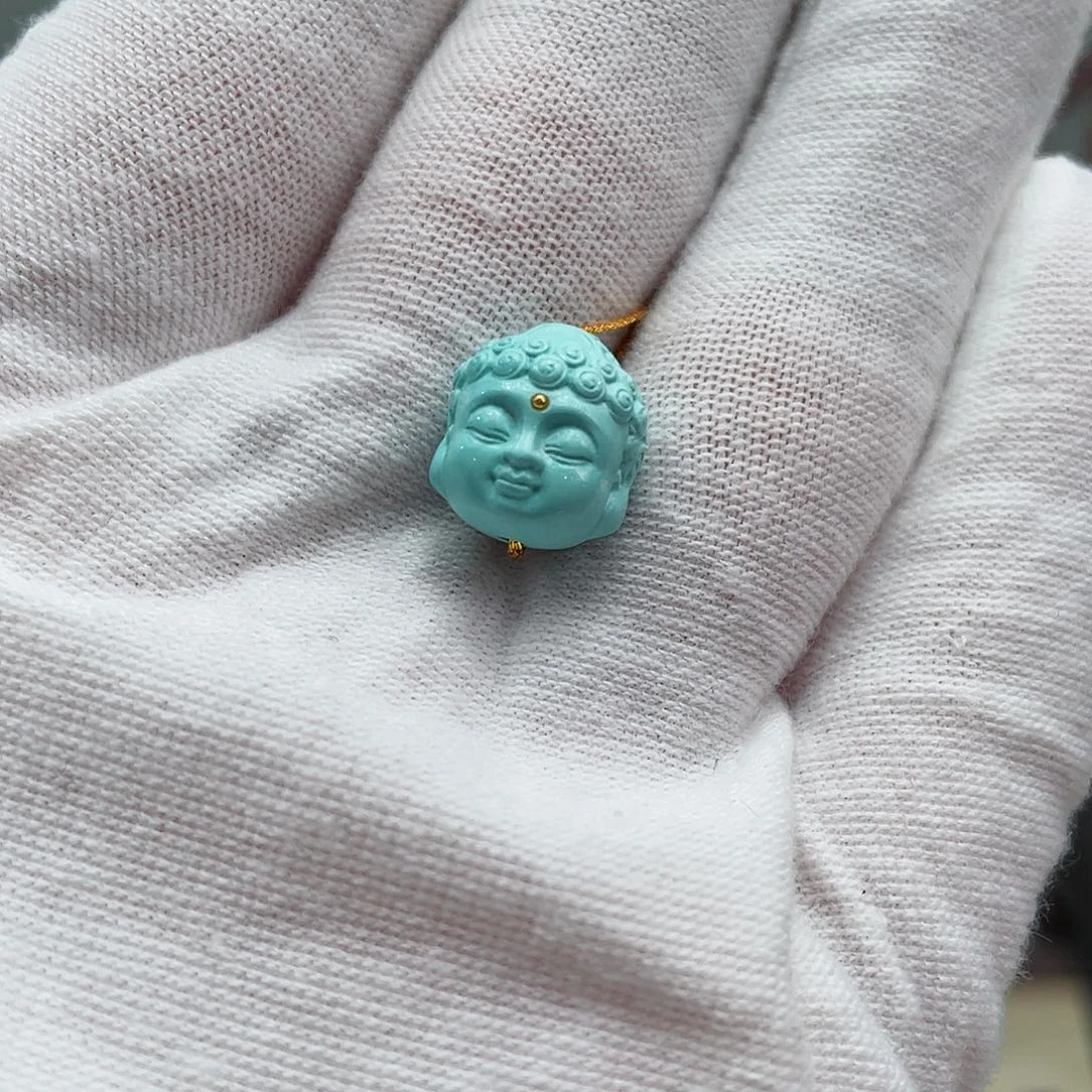 绿松石颈饰未镶嵌