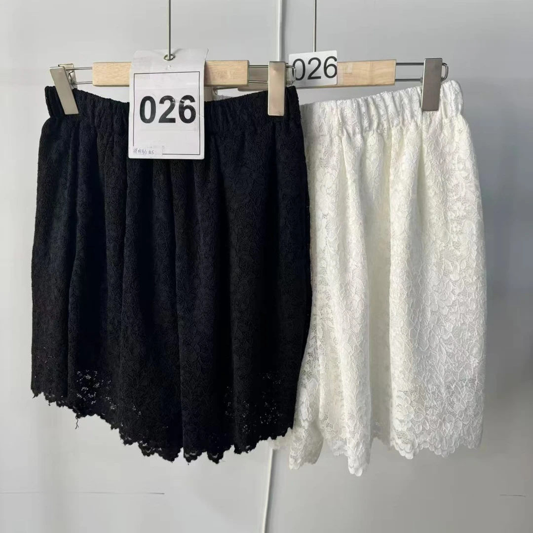 026-1186-蕾丝松紧腰短裤-