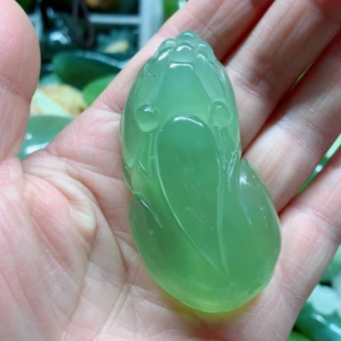 蛇纹石玉未镶嵌手把件