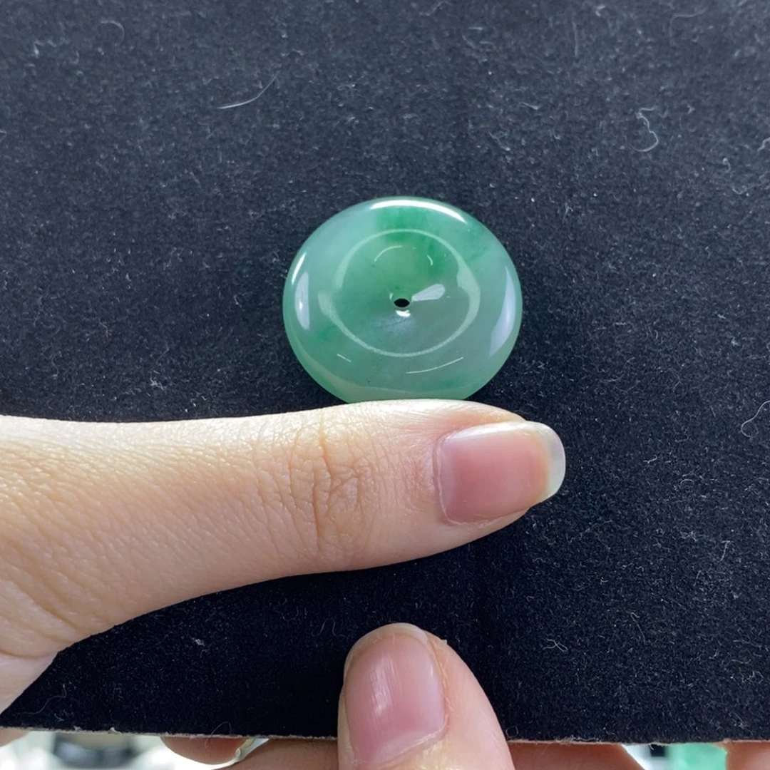 石英质玉未镶嵌珠宝奇石平安扣