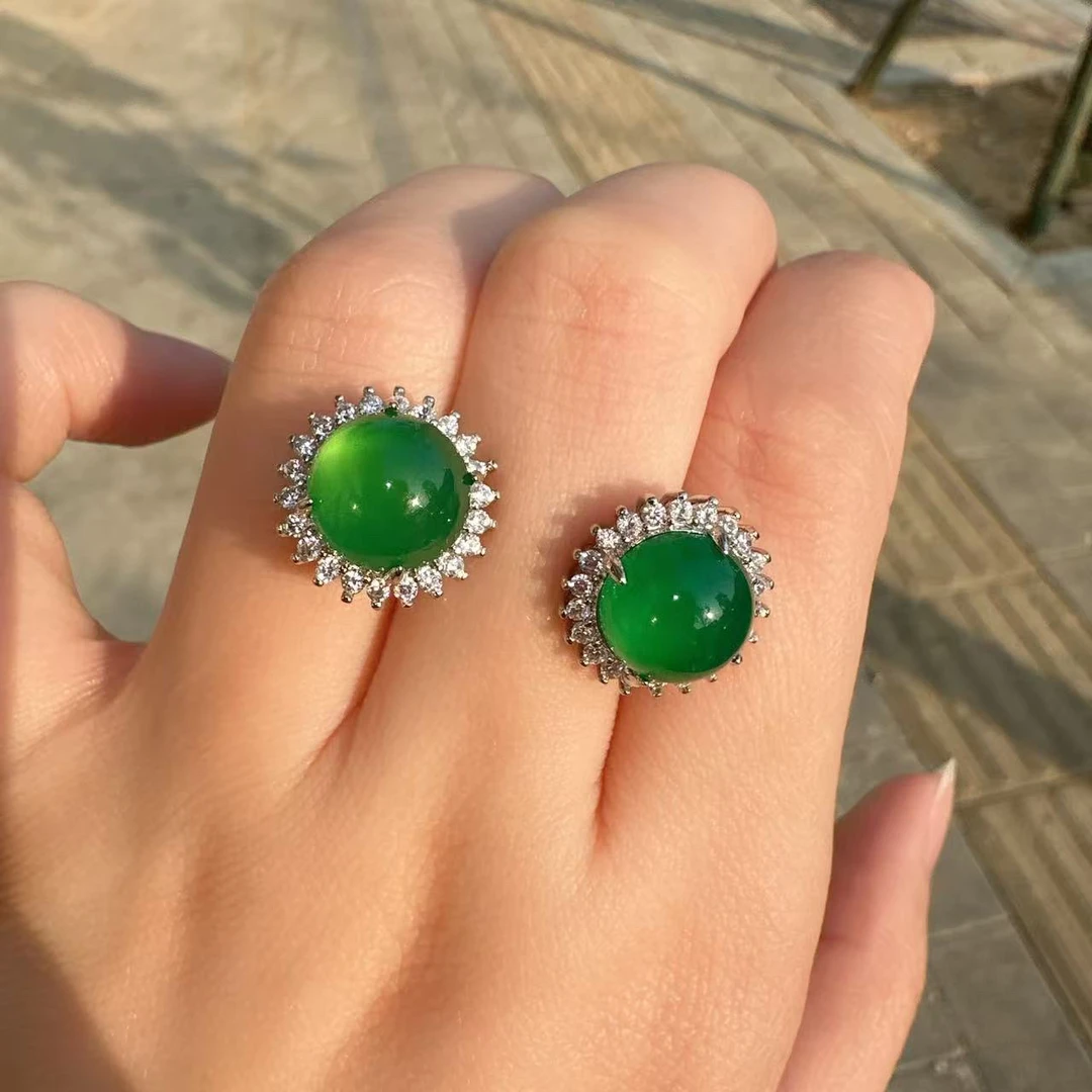 【天然高冰透阳绿玉髓耳钉14M】时尚百搭女款耳饰（多样性发货）（B560