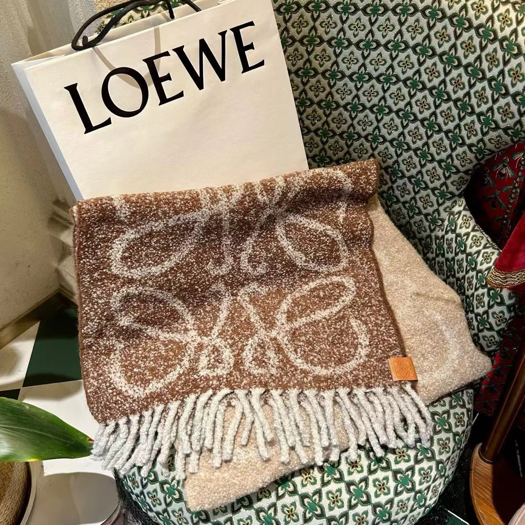 全新未使用 LOEWE/罗意威 焦糖拼棕流苏围巾