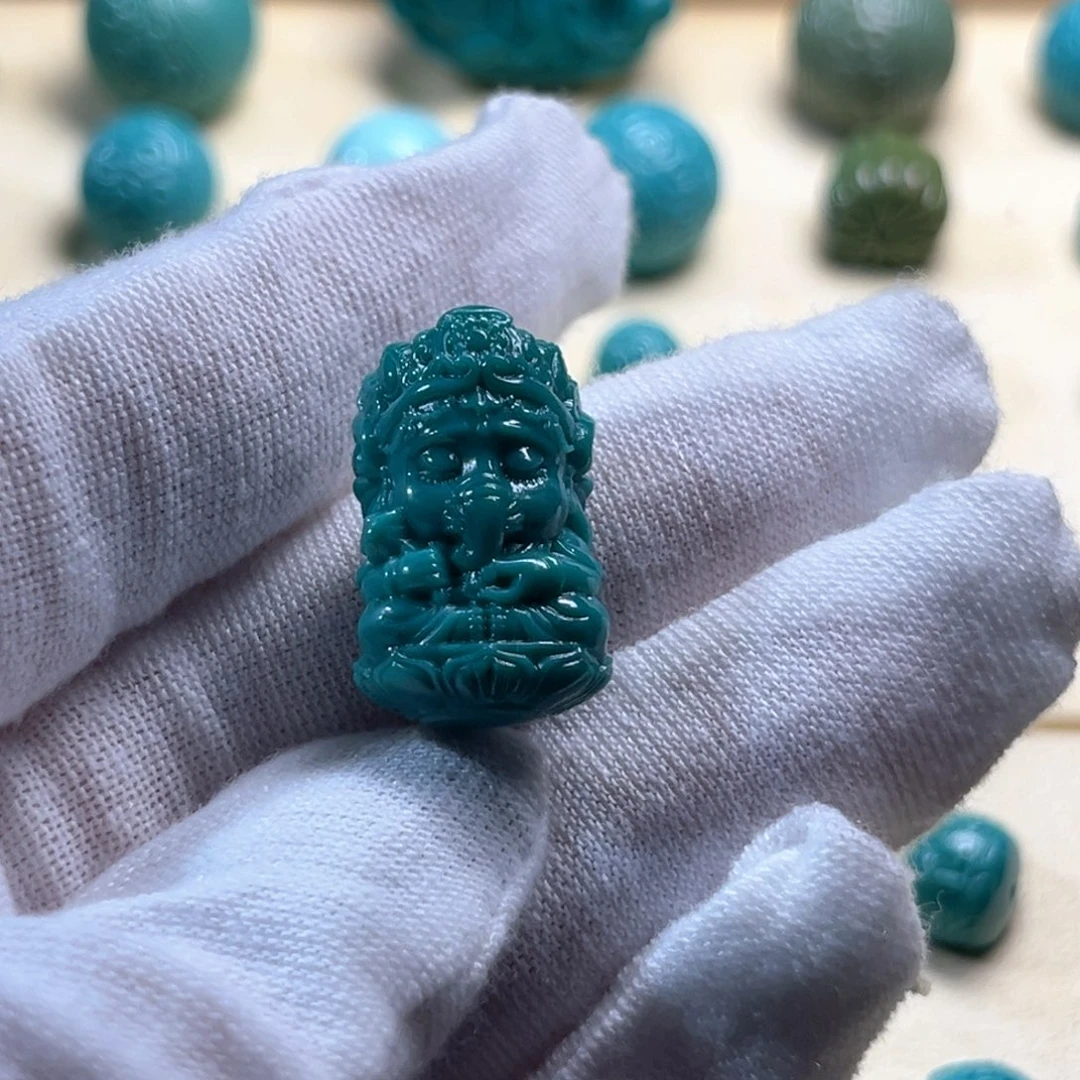 绿松石未镶嵌象神