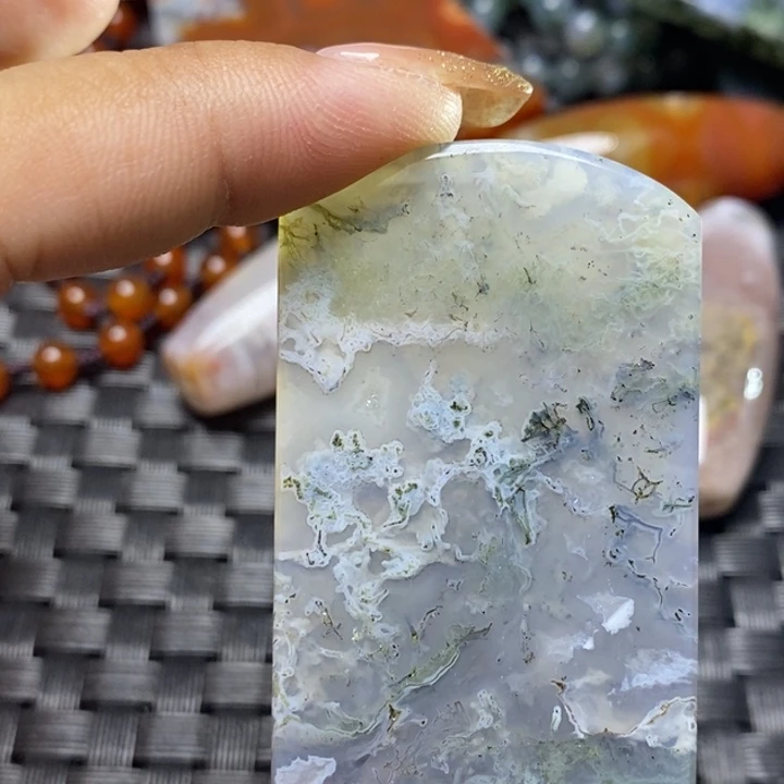 【闪购商品】玛瑙/玉髓颈饰未镶嵌苹****司