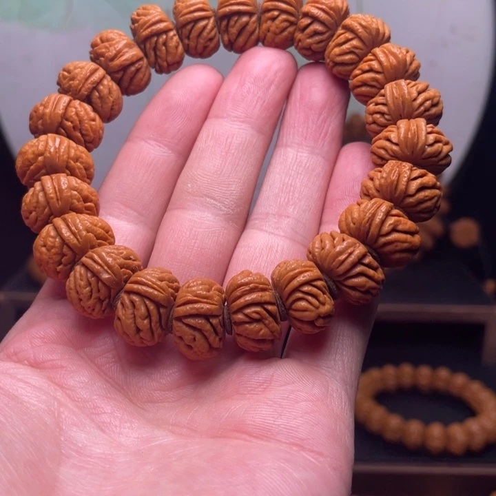 手串桃核18刺龙手串