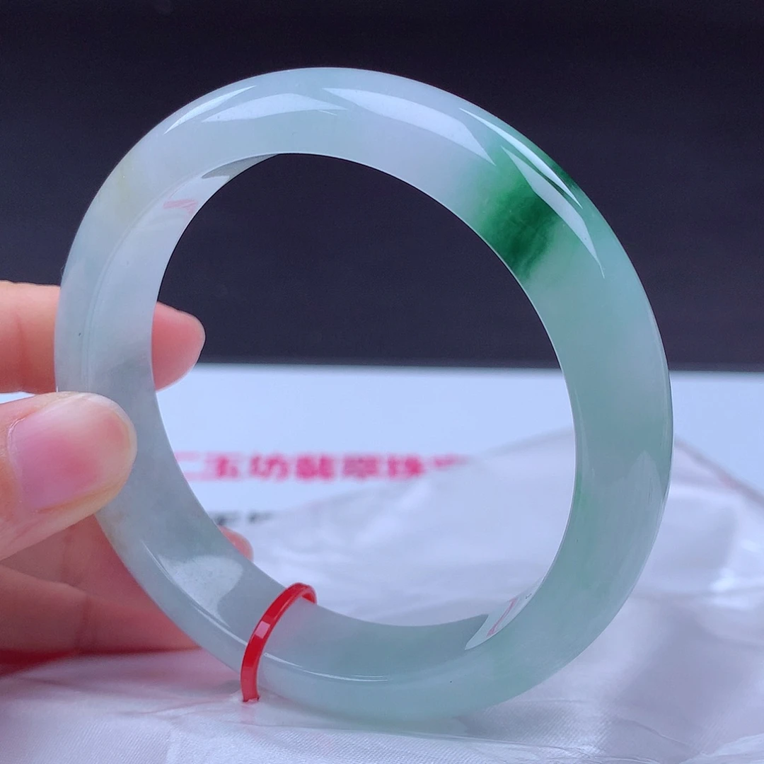 翡翠未镶嵌手镯手镯000641