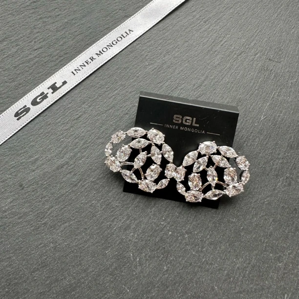 铜合金莫桑石耳饰 闪闪的蒙古包蒙古元素银河系个性百搭耳钉SH005