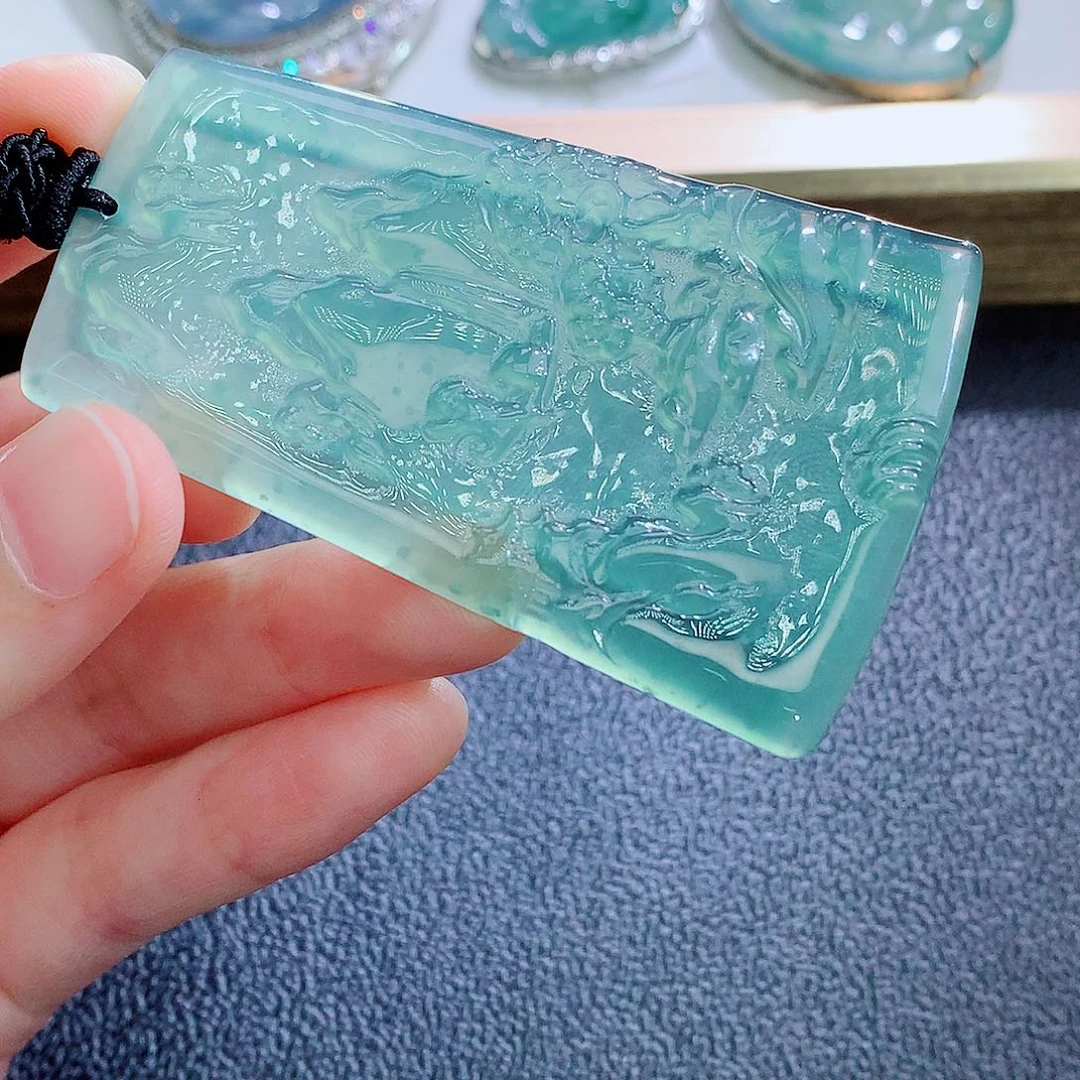 颈饰未镶嵌翡翠翡翠