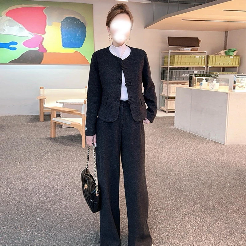 小香风时尚套装女秋季新款洋气显瘦轻奢盘扣短款外套阔腿裤两件套