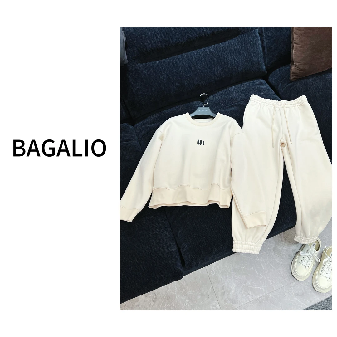 【BAGALIO】高级感慵懒风舒适字母 Hi 卫衣套装 437