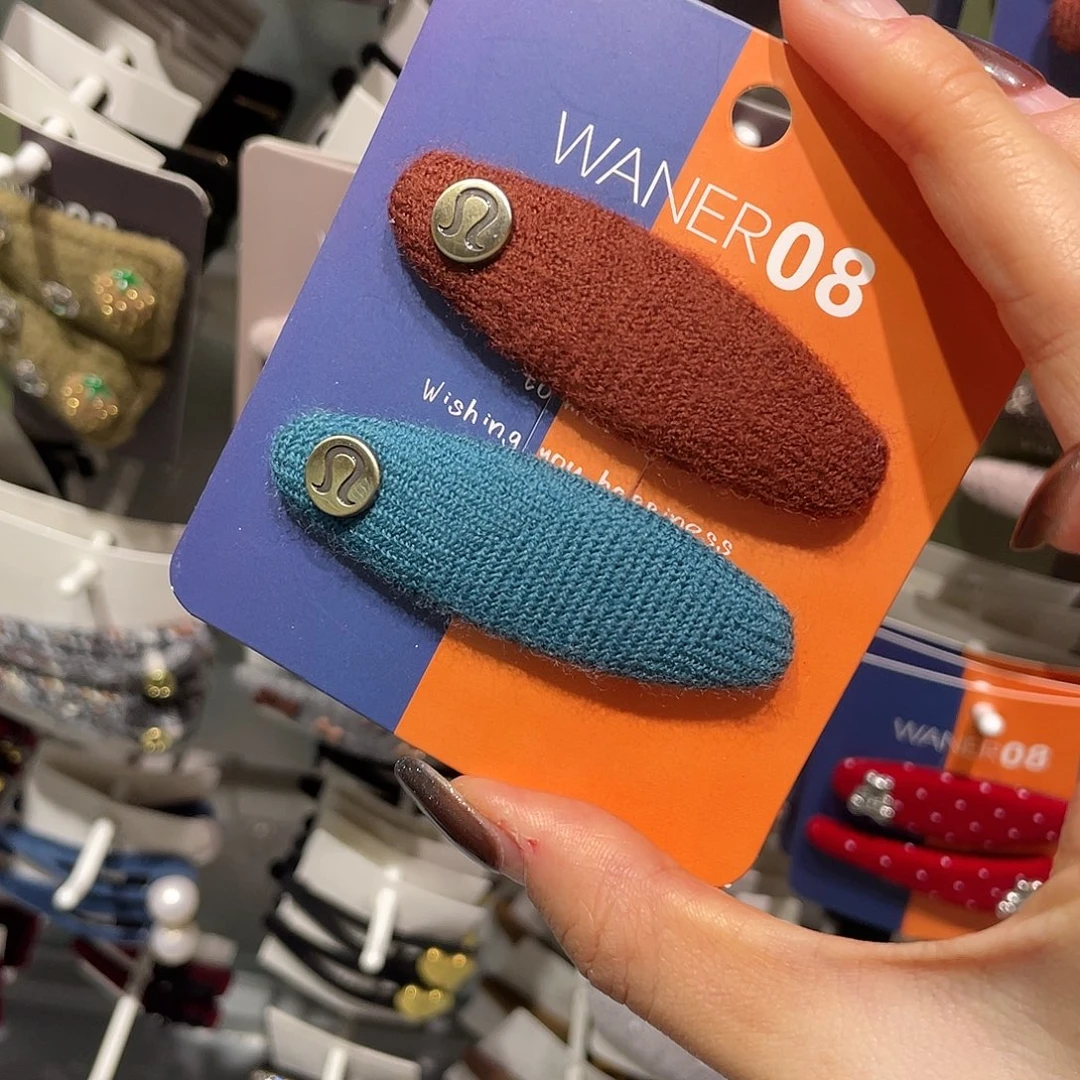 布艺非金属蓝红lulu椭圆