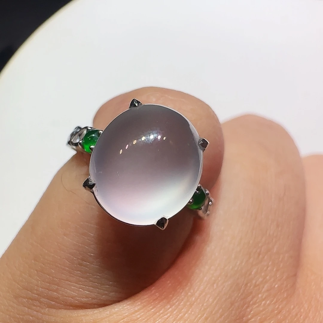 翡翠18K金镶嵌戒指