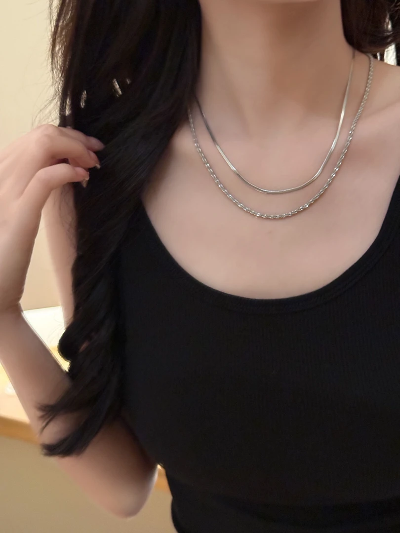 钛钢项链 甜酷辣妹欧美个性百搭钛钢叠戴项链女ins蛇骨链锁骨链