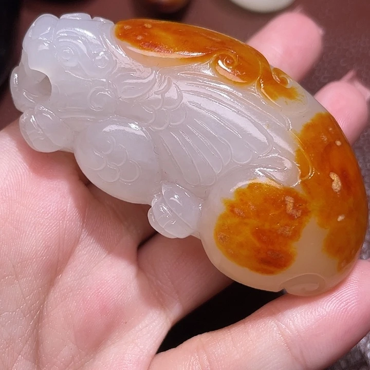 用***9颈饰未镶嵌和田玉