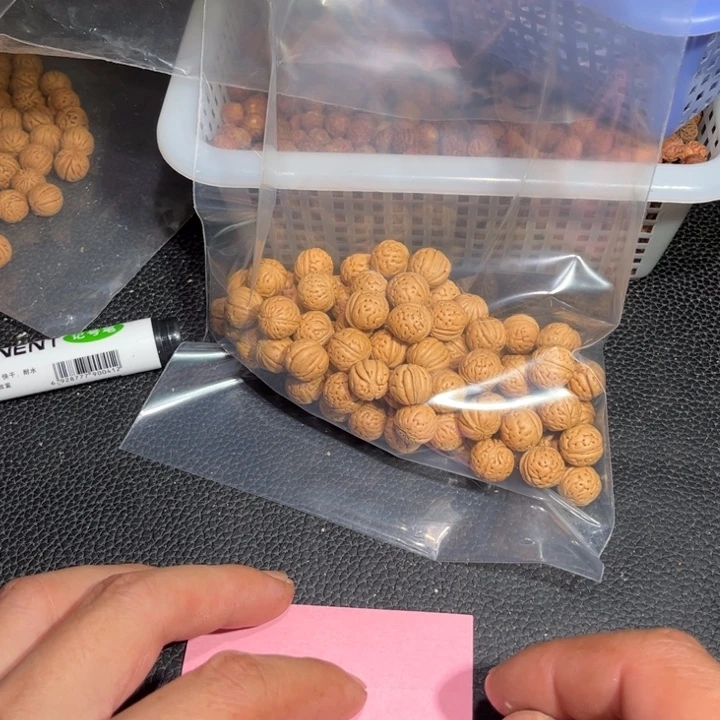 牛***一吊坠桃核野生小核桃6