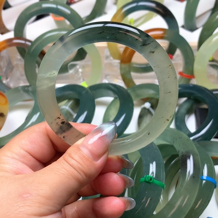 岫玉未镶嵌手镯56圈口微岫