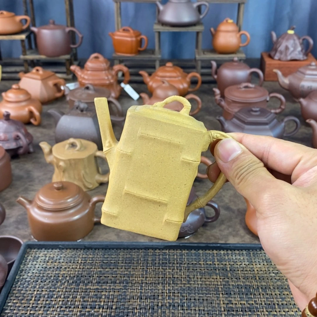 紫砂茶壶46887656775556888