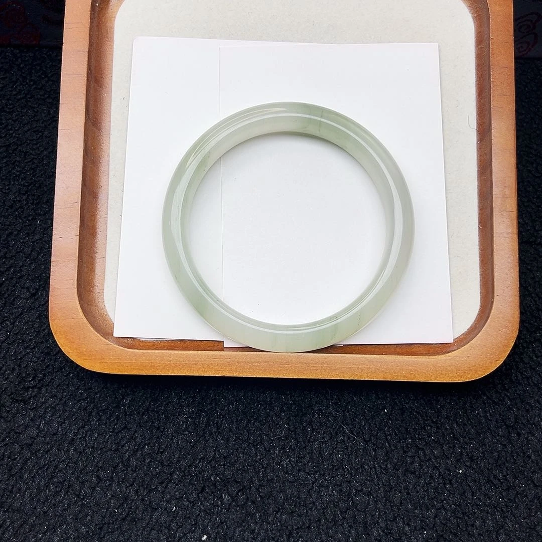 石英质玉未镶嵌手镯810