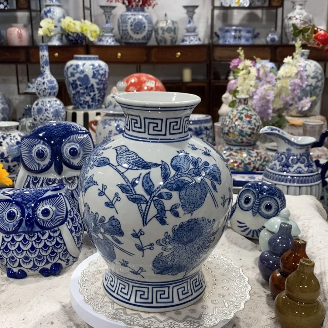 【闪购商品】摆件石榴花瓶，高度22