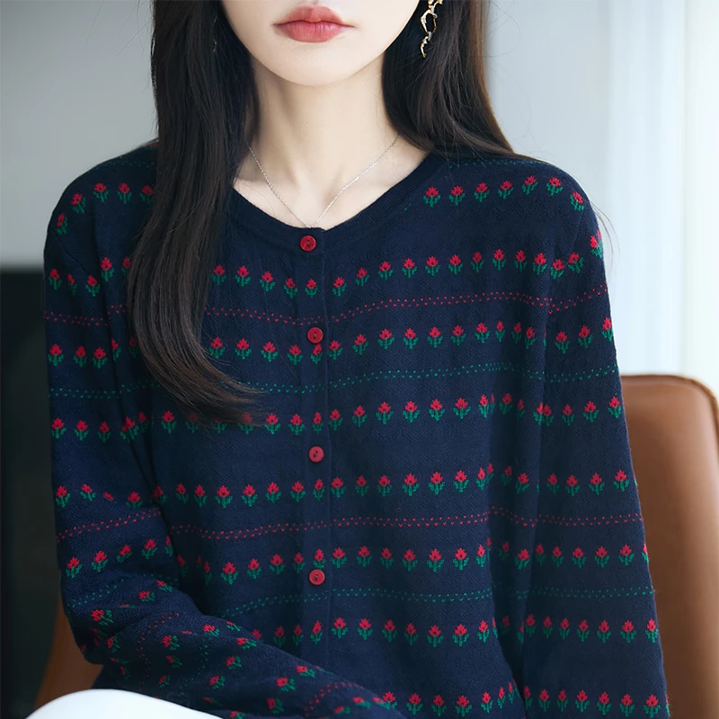 减龄显瘦大码条纹针织开衫女士春秋宽松短款上衣外搭薄款毛衣外套