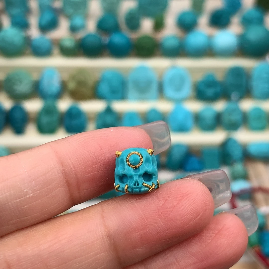 绿松石未镶嵌珠宝奇石9