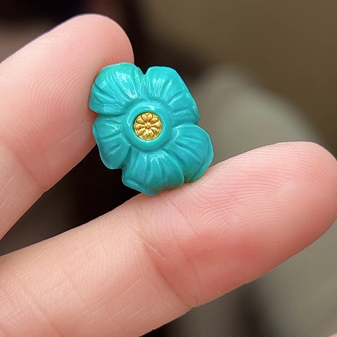 绿松石未镶嵌珠宝奇石