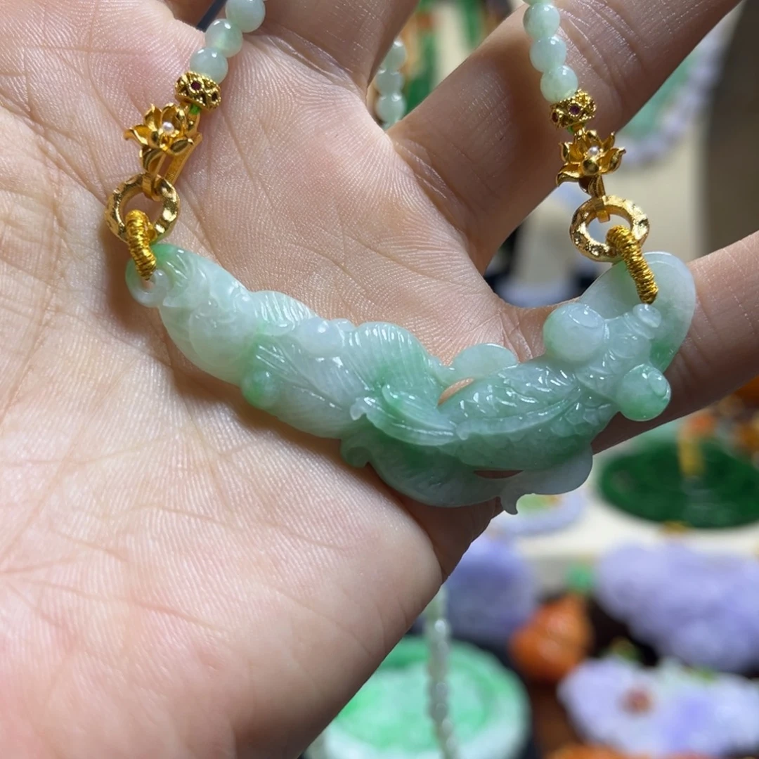 翡翠未镶嵌颈饰天然翡翠