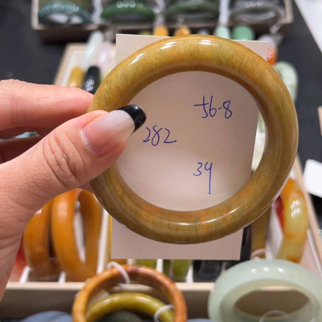 未镶嵌蛇纹石玉手镯