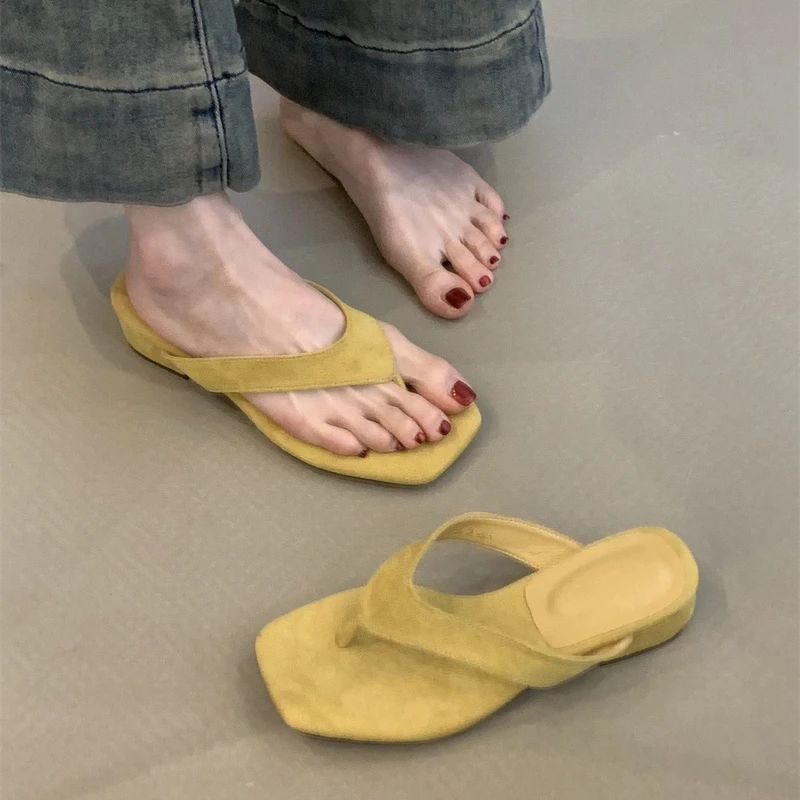 KM-755-5凉拖鞋女2025年夏季外穿复古夹趾高跟粗跟凉鞋