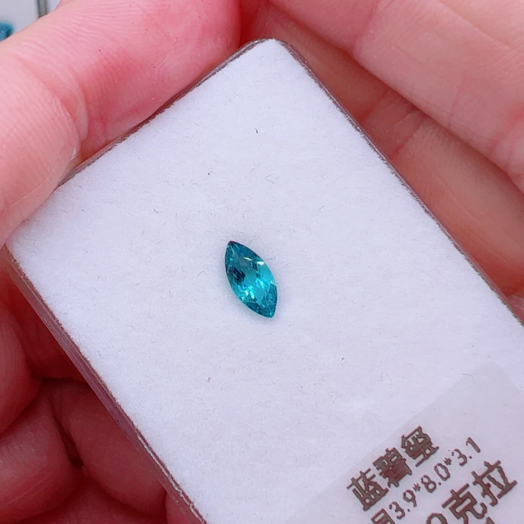未镶嵌碧玺蓝色裸石