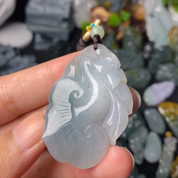 興***华颈饰未镶嵌翡翠翡翠