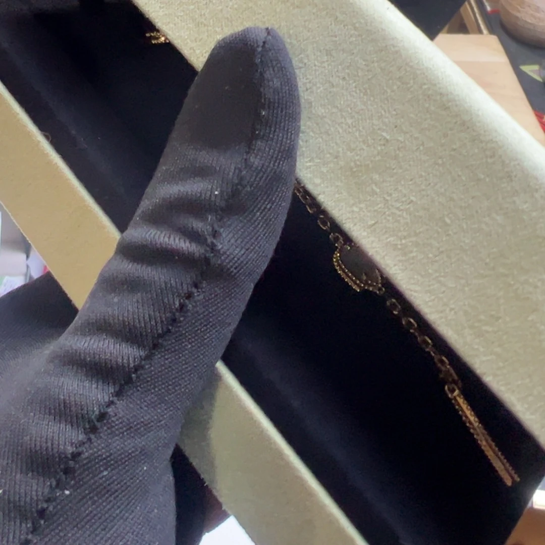 金银珠宝玉石镶嵌的建盏