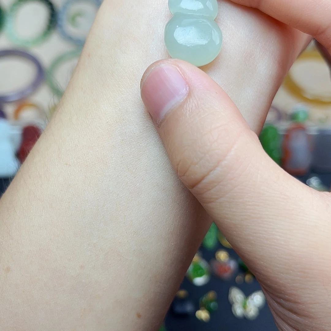 和田玉未镶嵌耳饰06