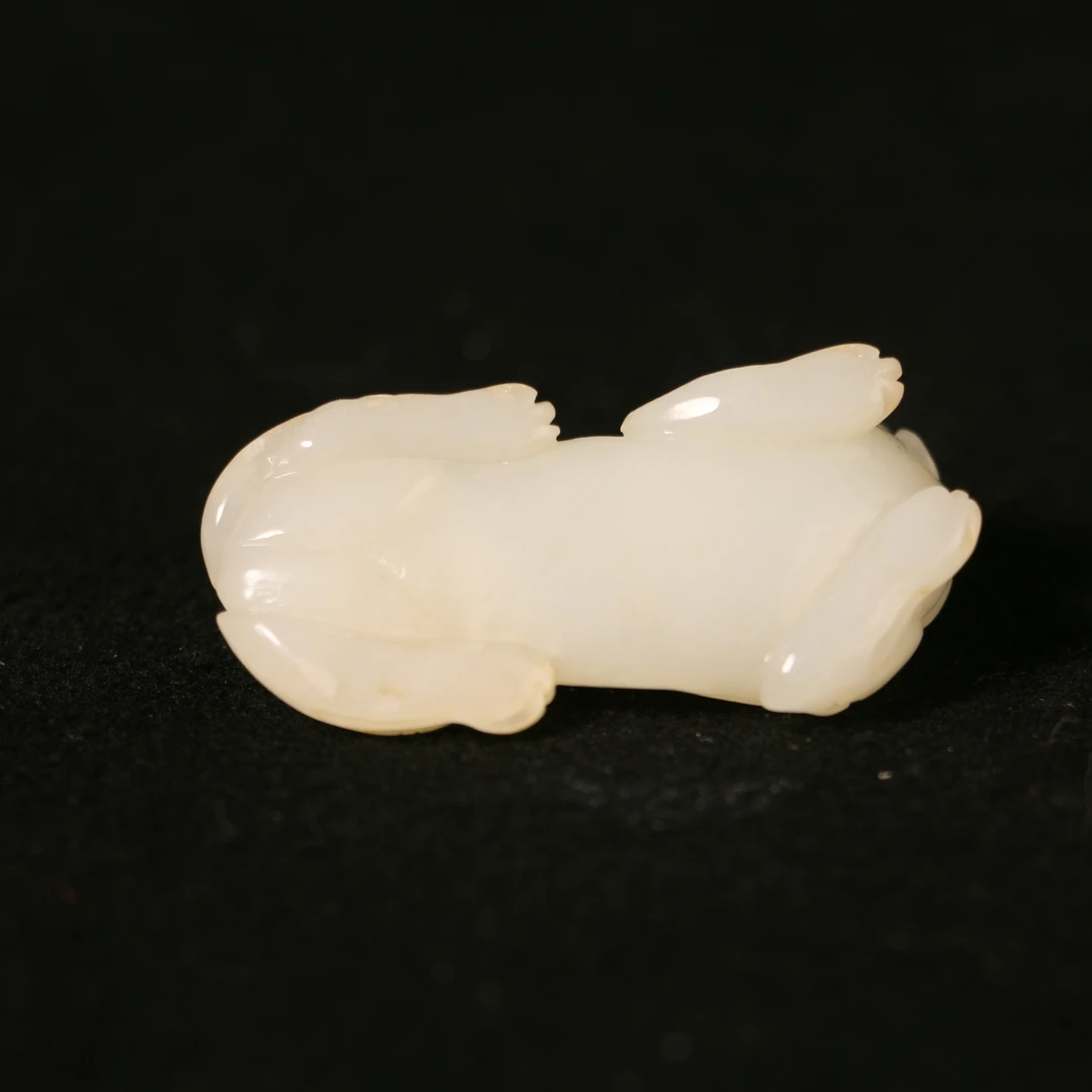 7O34 清 和田白玉瑞兽