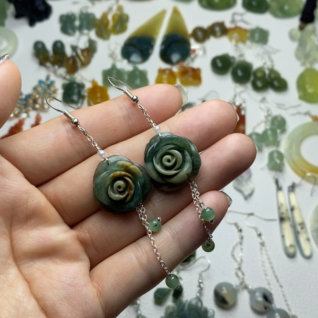 蛇纹石玉未镶嵌耳饰/颈饰