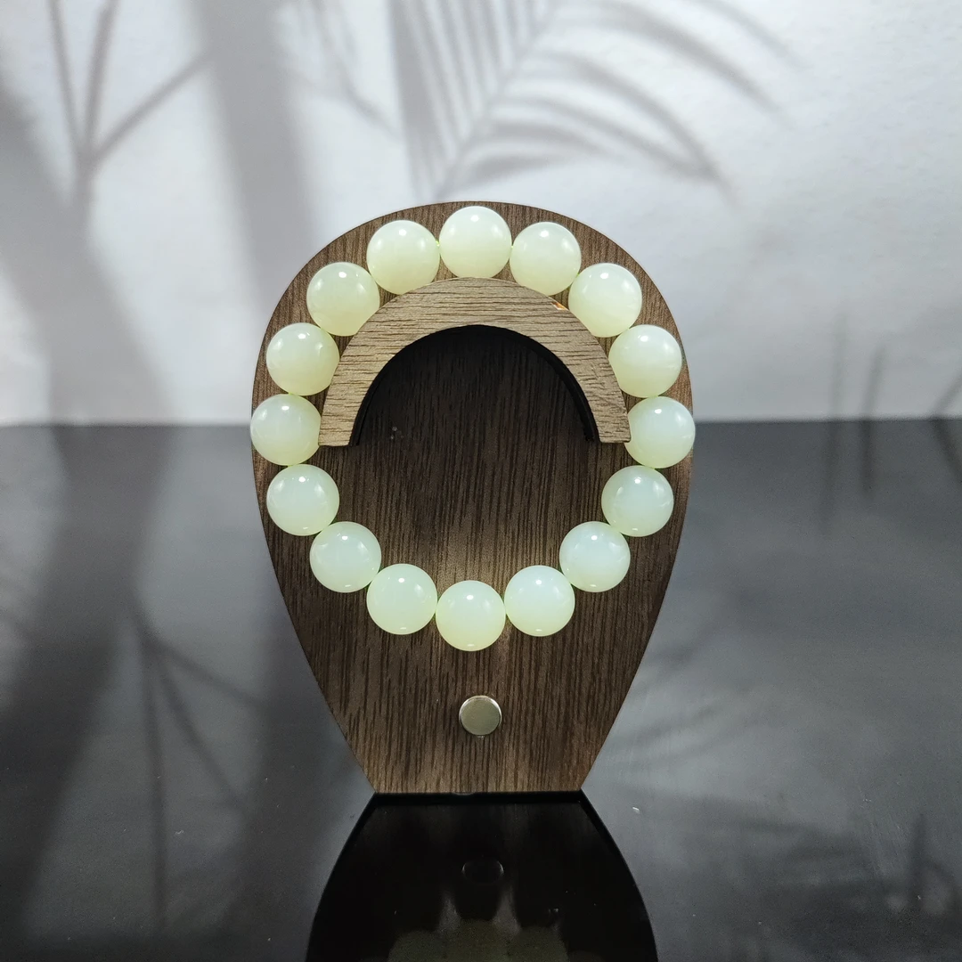 J和田玉圆珠手串（卡12）0122