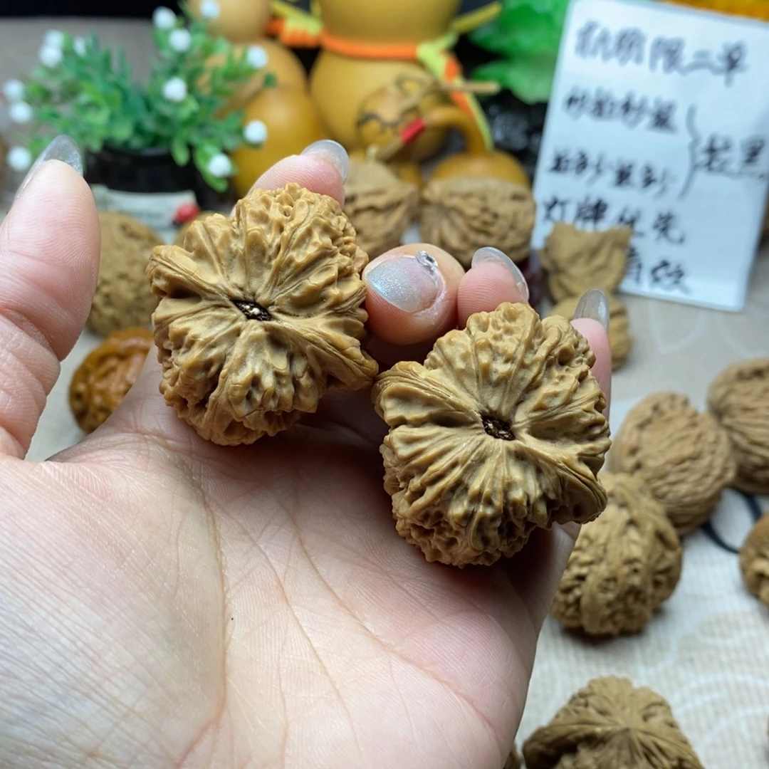 文玩核桃吊坠涿鹿