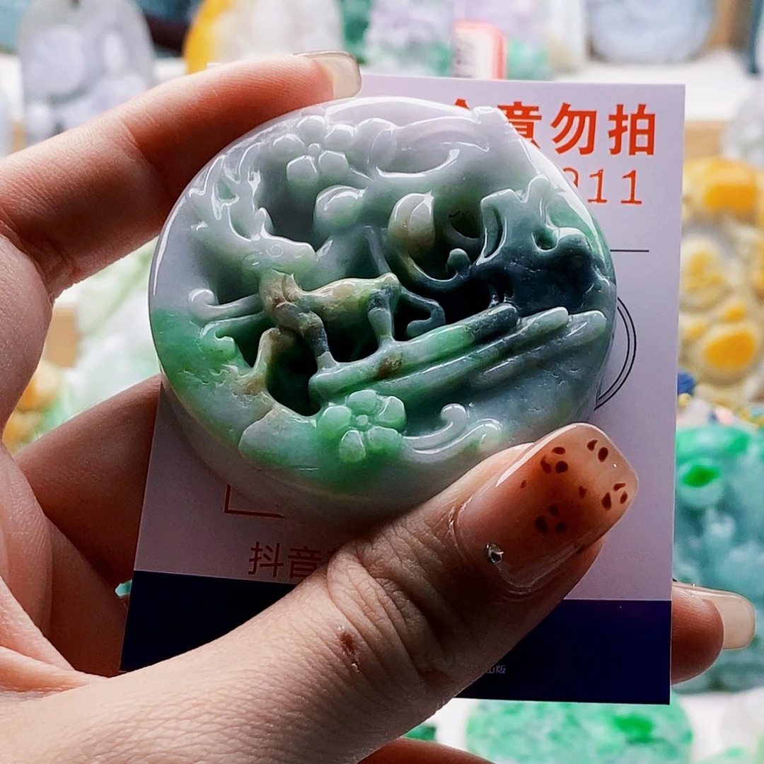 翡翠未镶嵌吊坠(不含链)