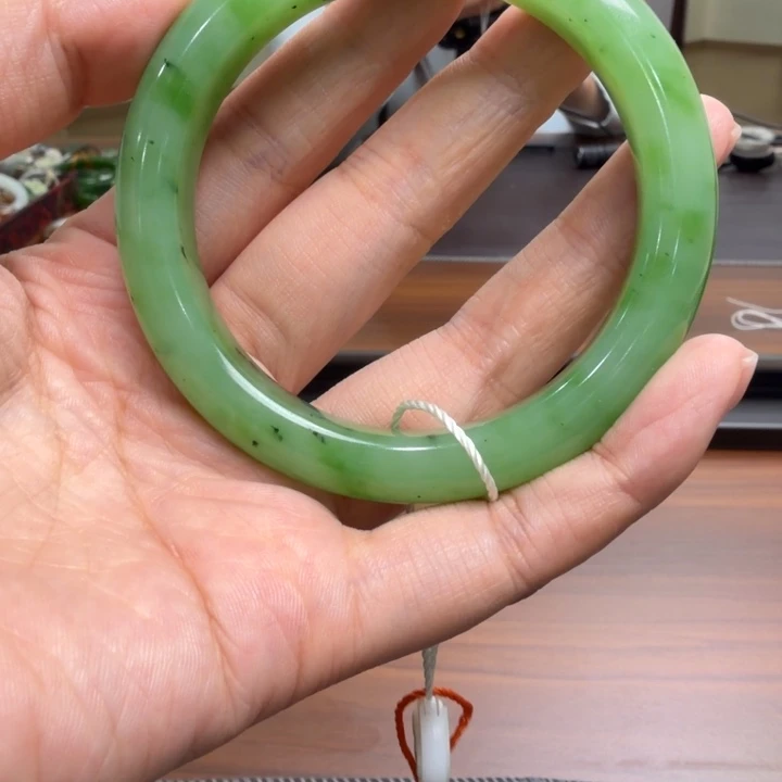 和田玉未镶嵌颈饰57