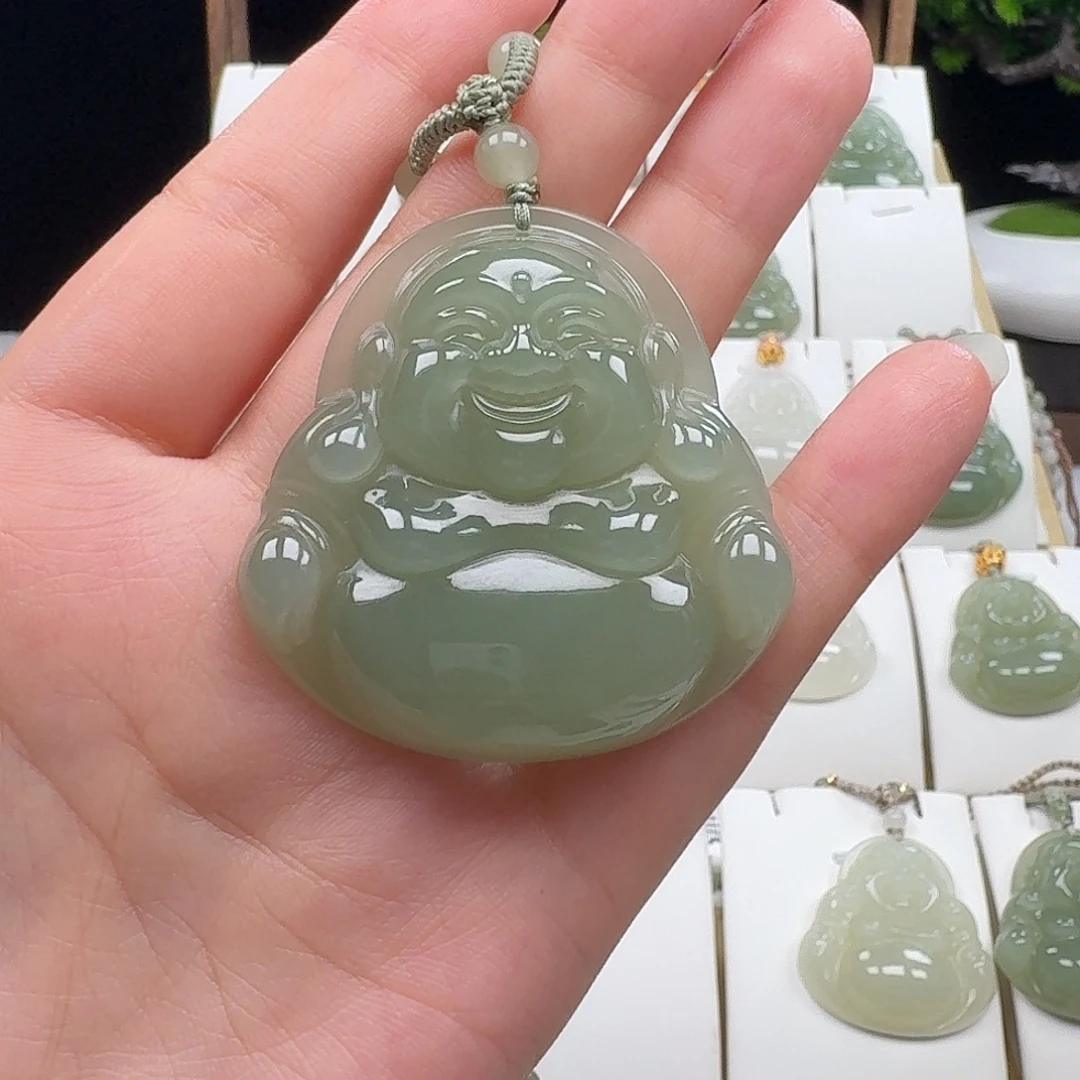 自***信颈饰未镶嵌和田玉