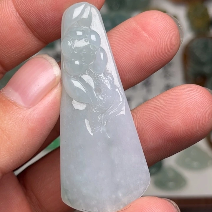 颈饰未镶嵌翡翠荷花