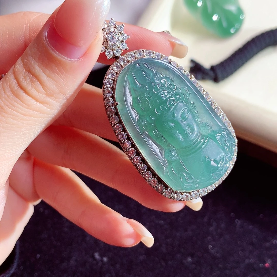 颈饰银S925镶嵌翡翠