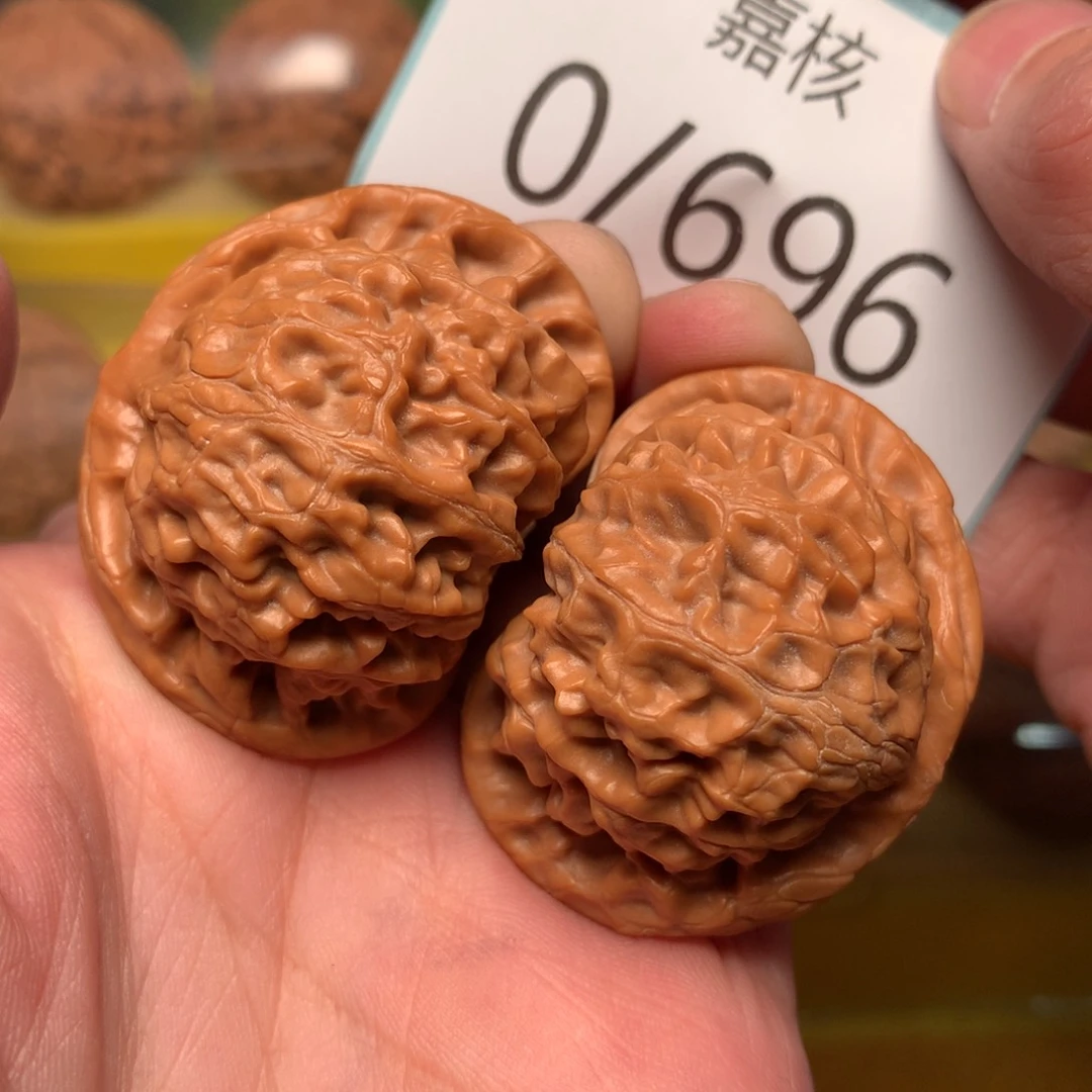 文玩核桃把件肉球宫灯41