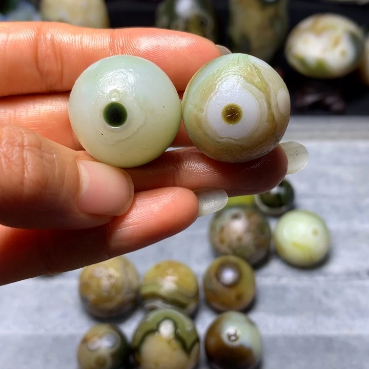 熙***沂玛瑙/玉髓未镶嵌裸石