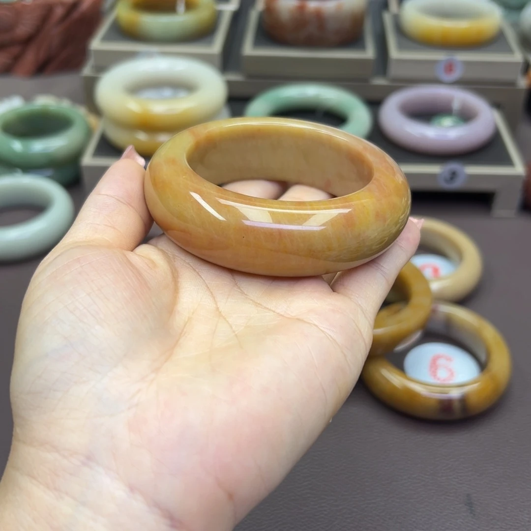 石英质玉手镯未镶嵌芯*