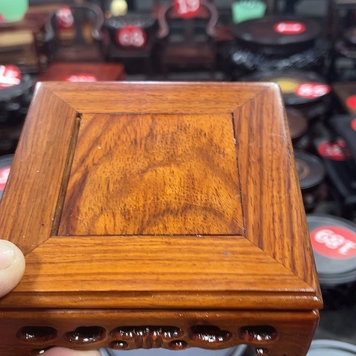 琉璃手工艺品红木底座工艺品