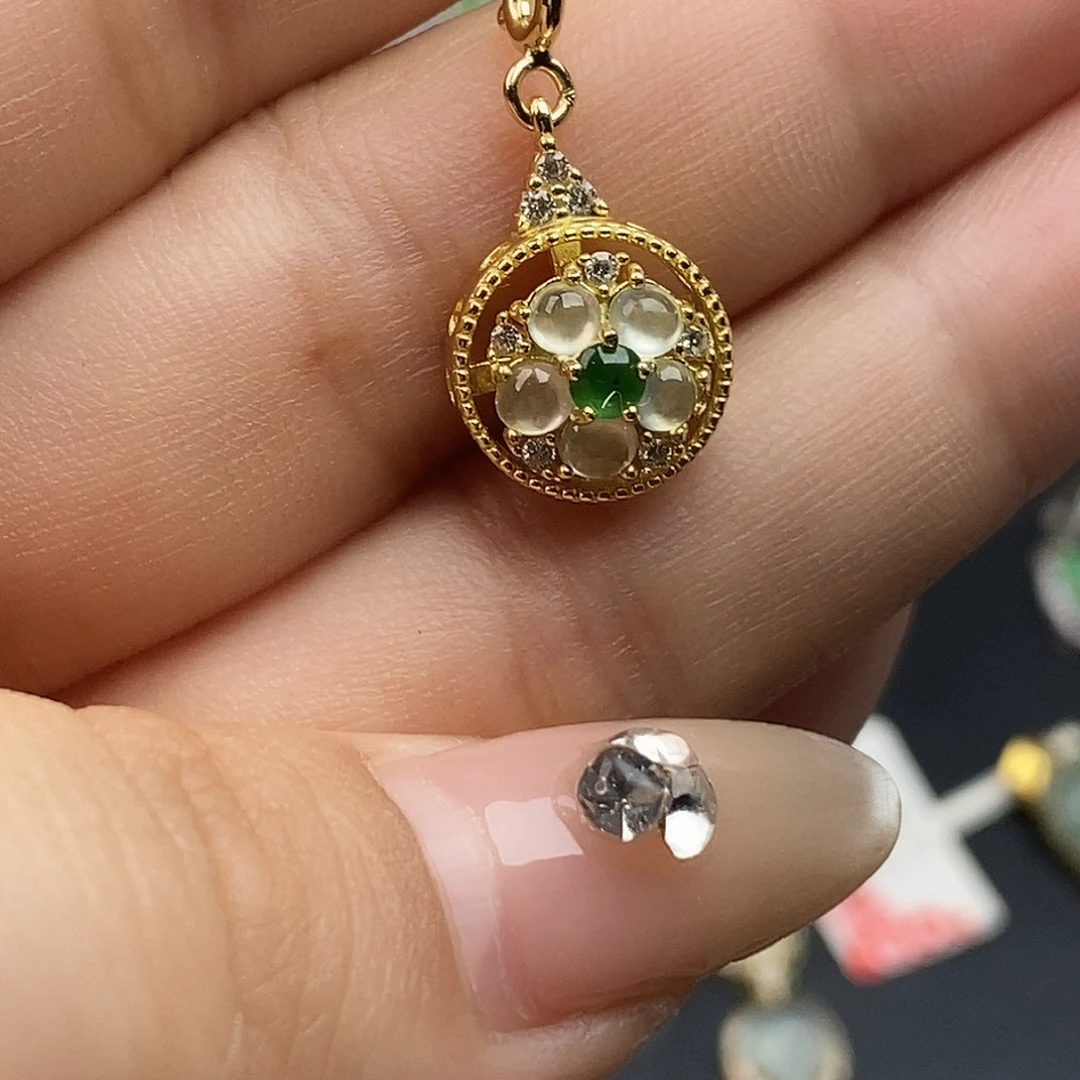 翡翠未镶嵌戒指翡翠